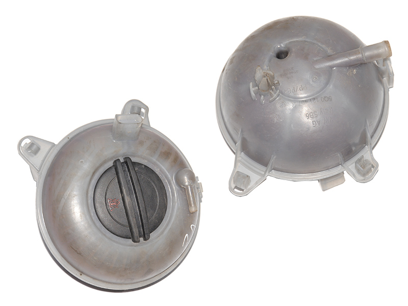 Бачок расширительный VOLKSWAGEN PASSAT B8 14-23 (ФОЛЬКСВАГЕН ПАСCАТ B8) (5Q0121407G)