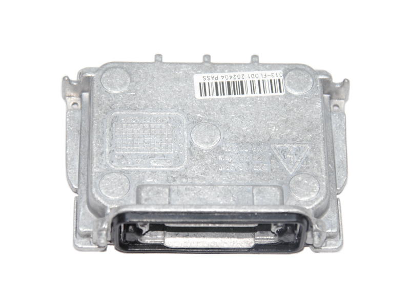 Блок розжига ксенона (Новый не оригинальный) AUDI Q7 (4L) 2005–15( АУДИ КЬЮ 7) (4L0907391)