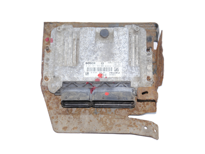 Блок управления двигателем 1.7CDTI OPEL ASTRA (H) 04-14 (ОПЕЛЬ АСТРА H) (0281011943, 55556829, 8973785712)