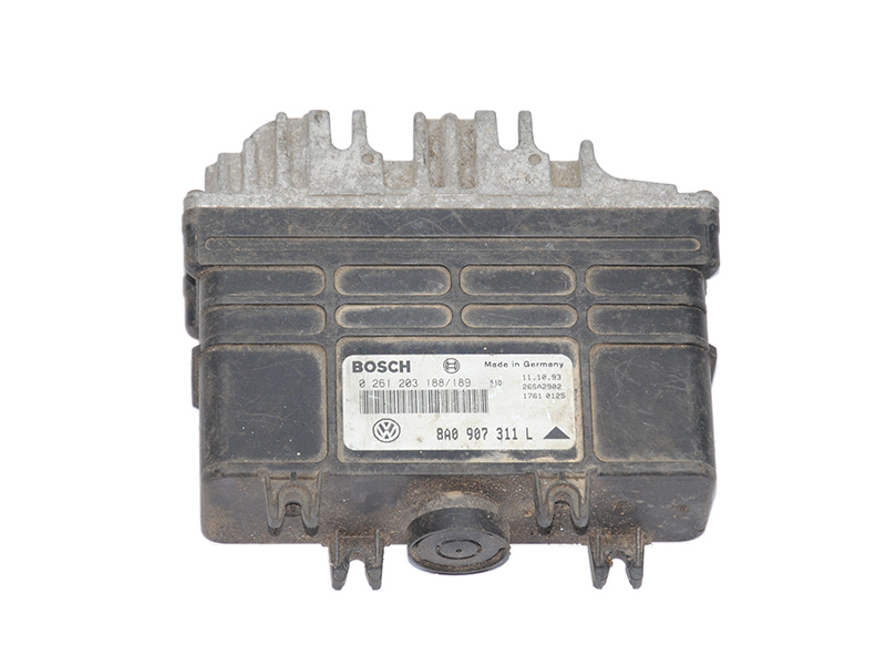 Блок управления двигателем 1.8i VOLKSWAGEN PASSAT B4 93-97 (ФОЛЬКСВАГЕН ПАССАТ В4) (8A0907311L, 0261203188/189,