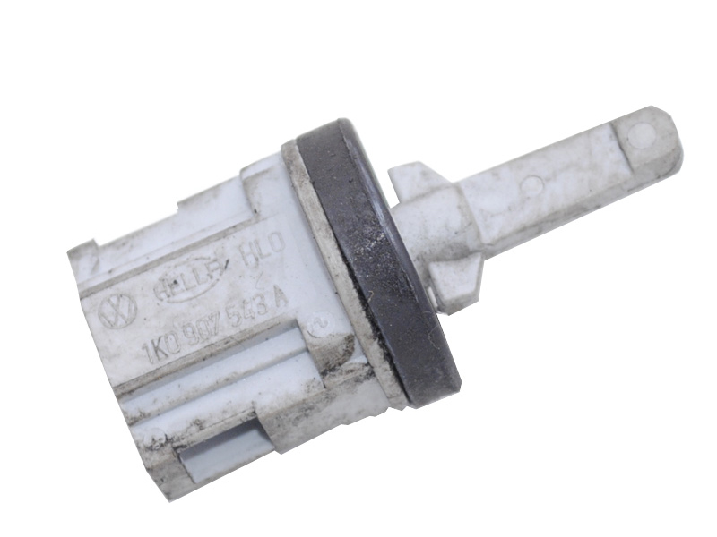 Датчик температури повітря VOLKSWAGEN PASSAT B6 05-10 (ФОЛЬКСВАГЕН ПАССАТ В6) (1K0907543A)