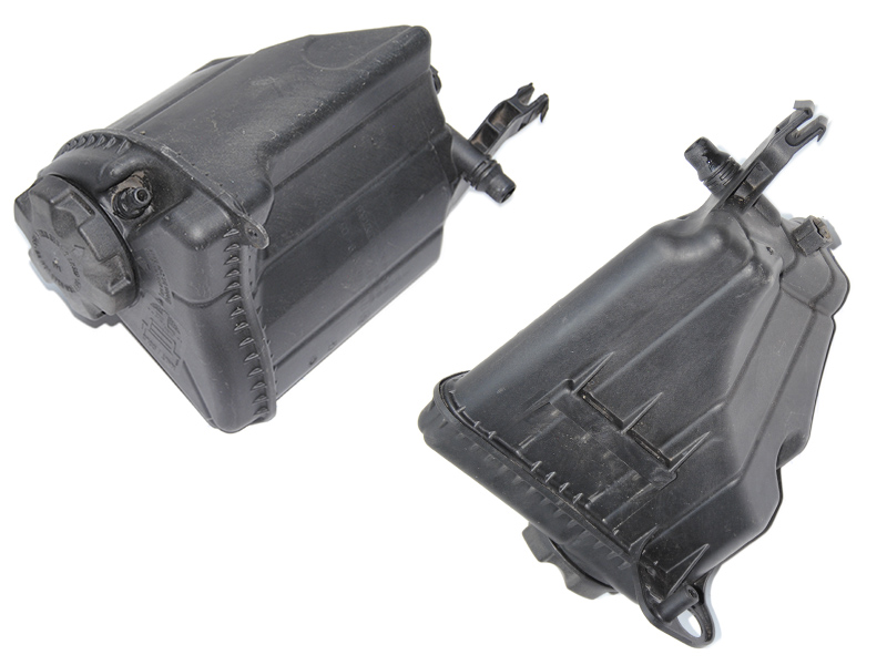Бачок расширительный 2.0D BMW F10 F11 2010-2017 (17137601949, 7601949)