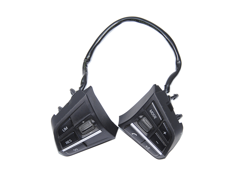 Кнопки багатофункціональні в кермо BMW F10 F11 2010-2017 (61319229480, 9229480, 61319229479, 9229479, 61319218393,