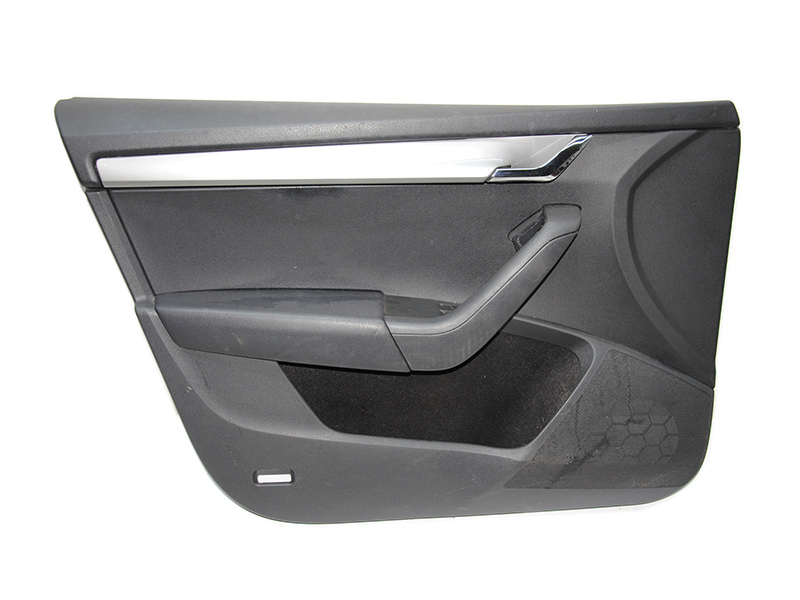 Карта двери передней левой SKODA OCTAVIA A7 2013-2020 (ШКОДА ОКТАВИЯ А7) (5E1867011)