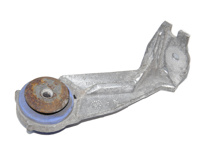 Кронштейн радіатора інтеркулера PEUGEOT 308 (T9) 13-21 (ПЕЖО 308 (T9)) (9803778880)
