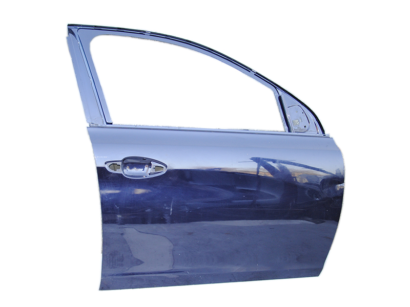Двері передні праві (Дефектна) PEUGEOT 308 (T9) 13-21 (ПЕЖО 308 (T9)) (1610102180)