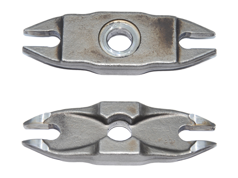 Кронштейн крепления форсунок 2.0TD MAZDA PREMACY 99–05 (МАЗДА ПРЕМАСИ) (RF2A-13-H75B, RF2A13H75B)