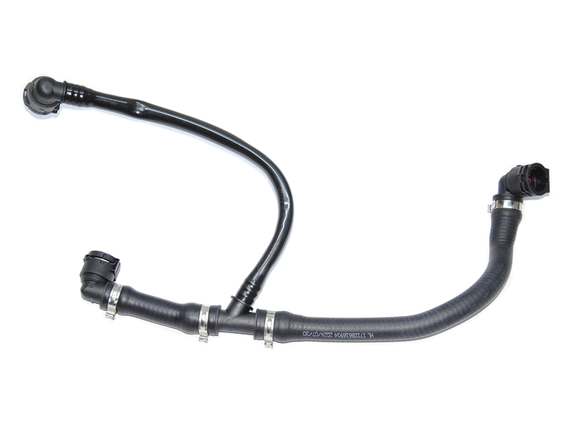 Патрубок системы охлаждения (Новый, аналог) BMW 1, 2, 3, 4 F30 F35 (17128616914)
