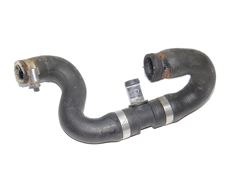 Патрубок охолодження 3.0CDI MERCEDES-BENZ VITO 639 03-10 (МЕРСЕДЕС ВИТО 639) (A6398328923, 6398328923)
