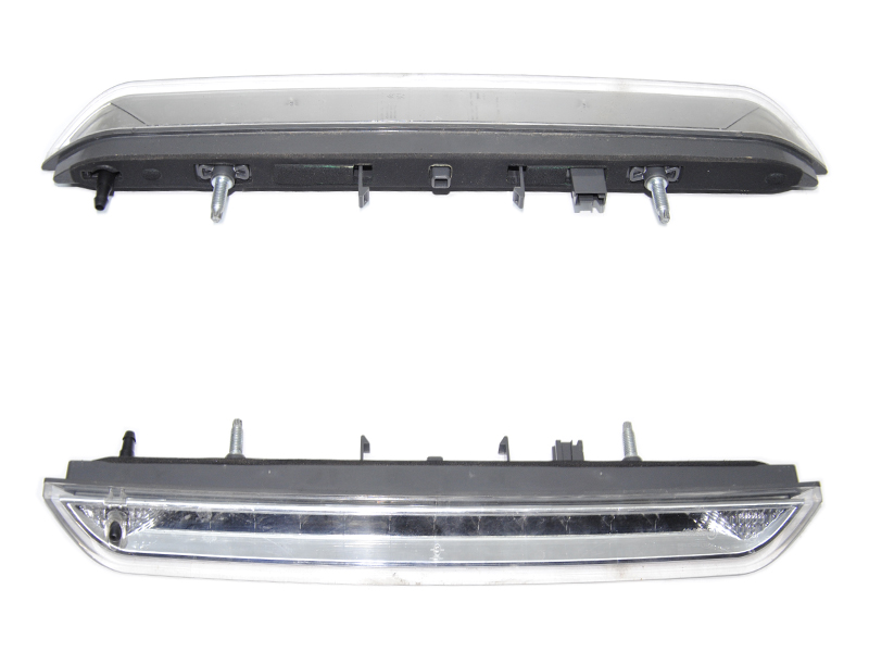 Фонарь стоп крышки багажника PEUGEOT 308 (T9) 13-21 (ПЕЖО 308 (T9)) (9688016380, 9800412680, 9802932180)