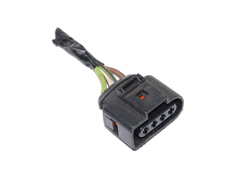 Фишка, разъем моторчика стеклоочестителя Vw Polo SKODA FABIA 99-07 (ШКОДА ФАБИЯ) (1J0973724)