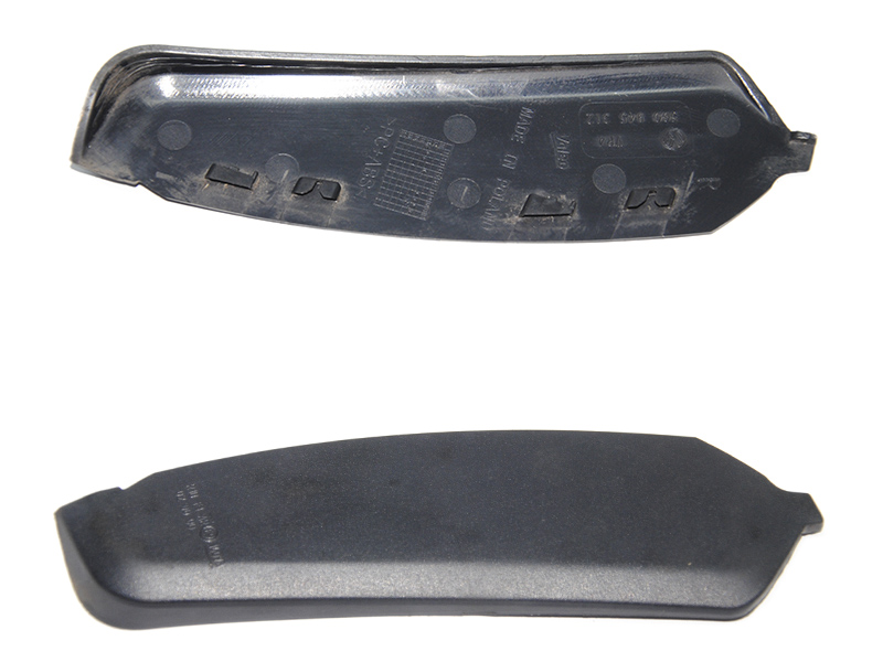 Накладка фонаря заднего правого VOLKSWAGEN GOLF 7 12-20 (ФОЛЬКСВАГЕН ГОЛЬФ 7) (5G0945312)