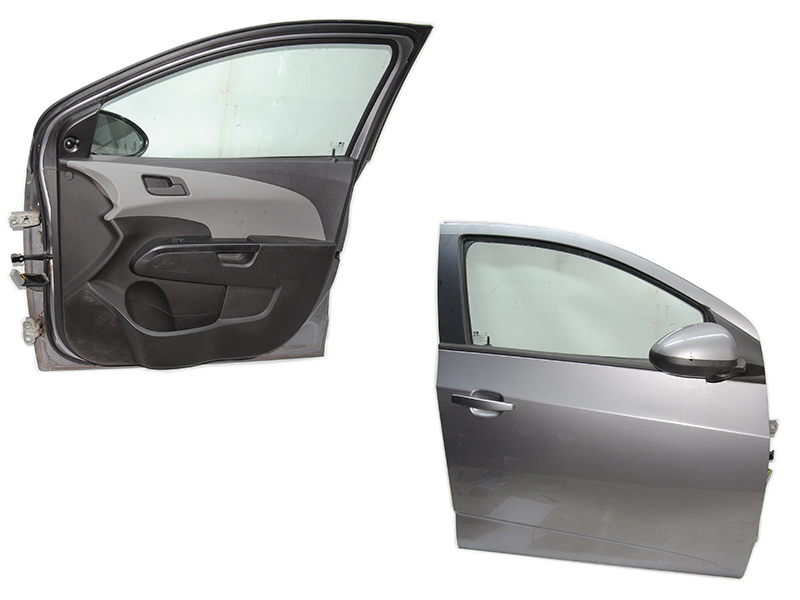 Дверь передняя правая седан комплектная CHEVROLET AVEO (T300) 2011-2016 (ШЕВРОЛЕТ АВЕО) (95940508, 95963638, 96964420,