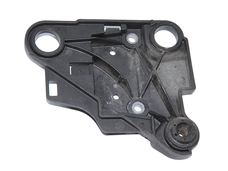 Кронштейн кріплення блока ABS VOLKSWAGEN GOLF 7 12-20 (ФОЛЬКСВАГЕН ГОЛЬФ 7) (5Q0614235)