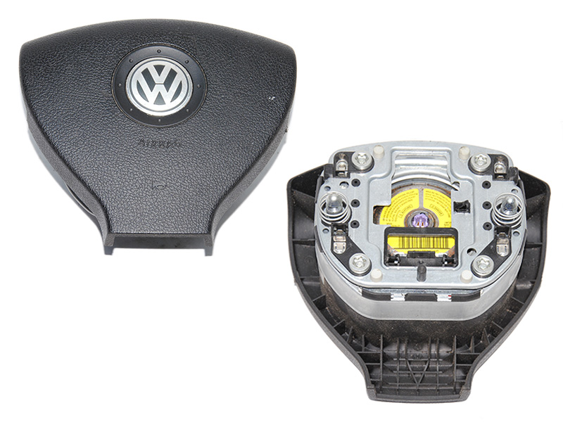 Подушка безопасности в руль 06- VOLKSWAGEN TOURAN 03-10 (ФОЛЬКСВАГЕН ТАУРАН) (5N0880201)