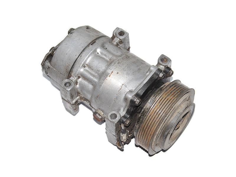 Компресор кондиціонера 1.9DTI RENAULT LAGUNA I 93-00 (РЕНО ЛАГУНА) (7700108413)