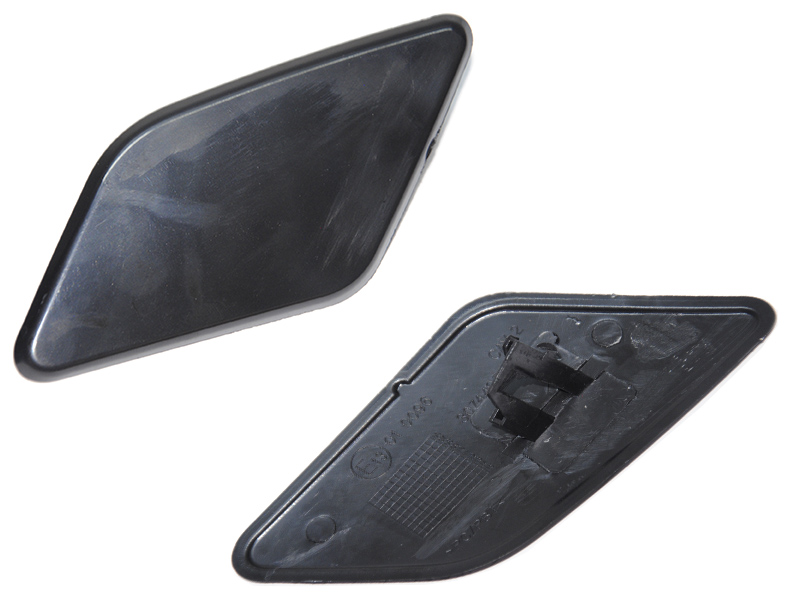 Накладка форсунки омивача фари ліва (Нова, аналог) Volvo S40, V50 2008-2012 (30744954)