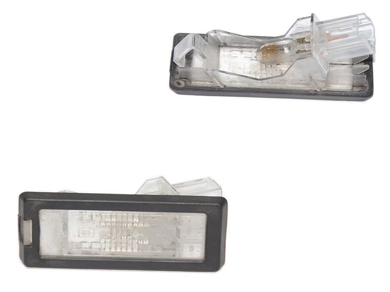 Ліхтар підсвітки номера RENAULT SCENIC 09-15 (РЕНО СЦЕНИК) (8200013577)