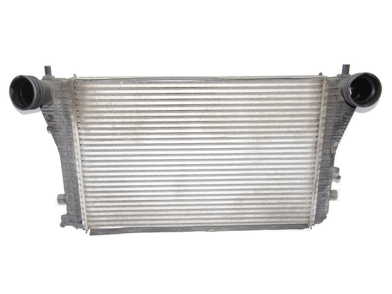 Радіатор інтеркулера 1.9TDI VOLKSWAGEN PASSAT B6 05-10 (ФОЛЬКСВАГЕН ПАССАТ В6) (1K0145805G)