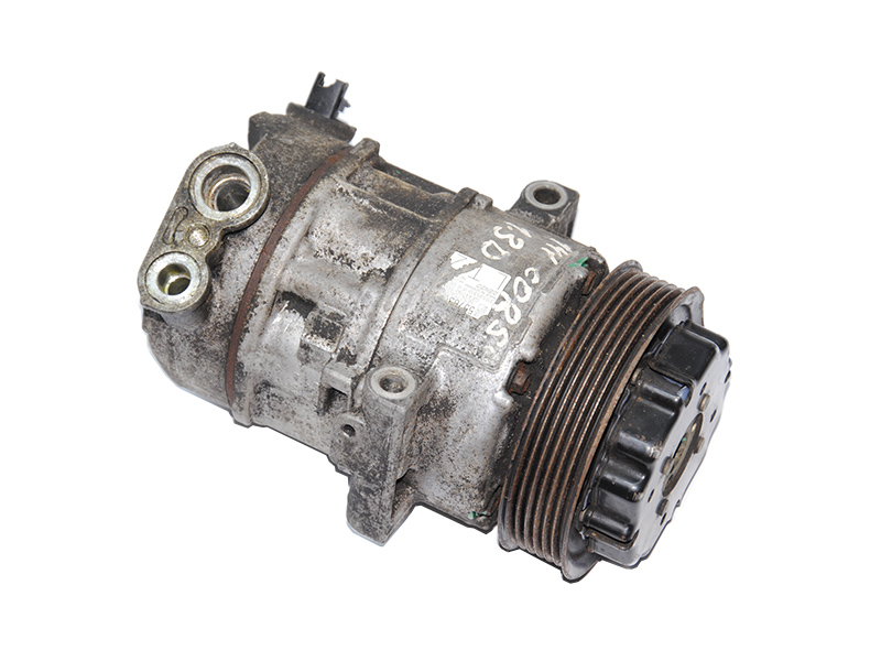 Компрессор кондиционера 1.3CDTI OPEL CORSA 06- (ОПЕЛЬ КОРСА) (55703721, GE447190-5551, 5E5275400, 315595319)