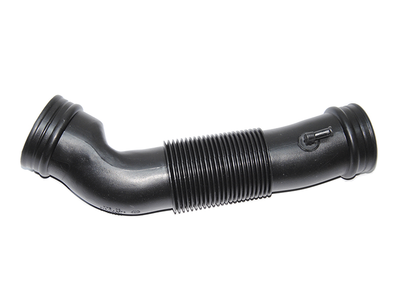 Патрубок воздушный 2.0i (Новый) VOLKSWAGEN PASSAT B5 97-05 (ФОЛЬКСВАГЕН ПАССАТ В5) (06B129627Q)