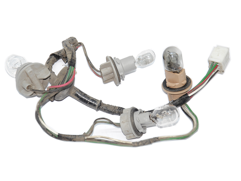 Проводка фонаря заднего правого MAZDA PREMACY 99–05 (МАЗДА ПРЕМАСИ) (CB8151155, CB81-51-155)