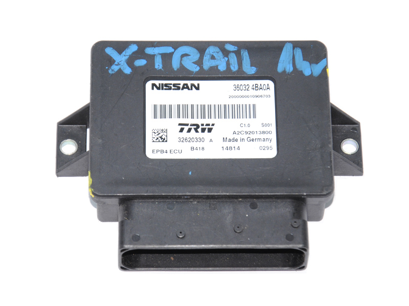 Блок управления стояночным тормозом Nissan Qashqai 14-22 X-Trail 14-21 (360324BA0A, A2C92013800, 32620330, 32620330A)