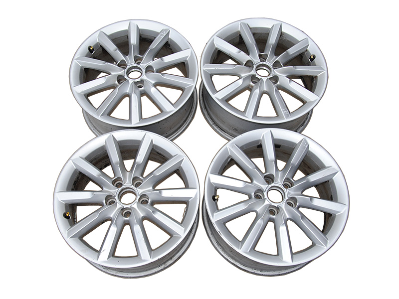 Диск колісний лиття R17 комплект (4 шт) 7J ET43 AUDI Q3 2011-2018 (8U0601025S)