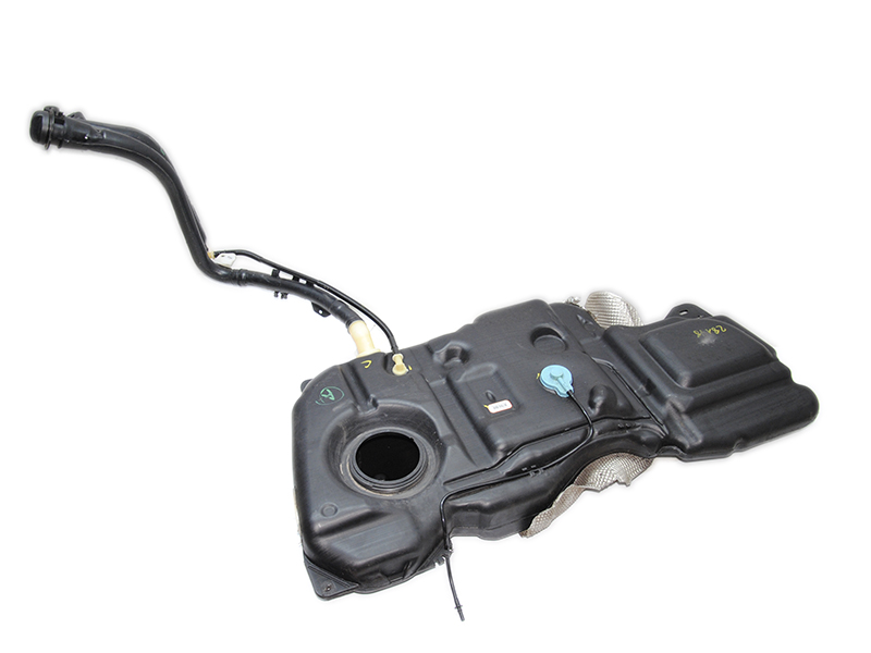 Паливний бак пластиковий 1.6i 16V PEUGEOT 307 01-08 (ПЕЖО 307) (9634075780)