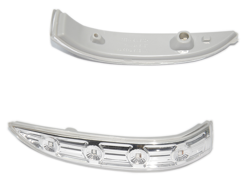 Повторювач повороту в дзеркалі правий LED Hyundai Tucson, IX35 2010-2015 (87624-2S000, 876242S000)
