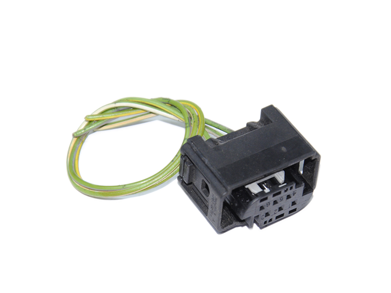 Фишка, разъем крана печки 3 пина 07- MERCEDES-BENZ VITO 639 03-14 (МЕРСЕДЕС ВИТО 639) (A2105403681, 2105403681, 1-967678-1)