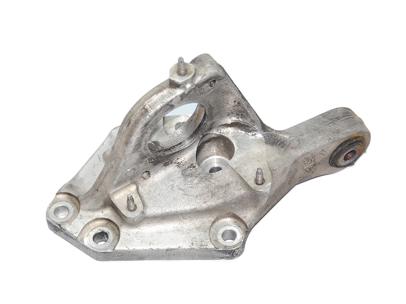 Кронштейн промвала 2.0HDI PEUGEOT 308 (T9) 13-21 (ПЕЖО 308 (T9)) (9810139080)