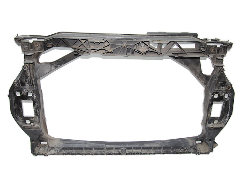 Панель передняя AUDI Q3 2011-2018 (8U0805594B, 8U0805662)