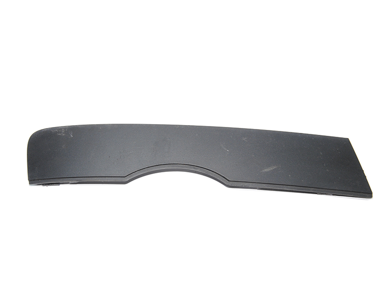 Накладка бампера передня права -15 AUDI Q3 2011-2015 (8U0807380B)