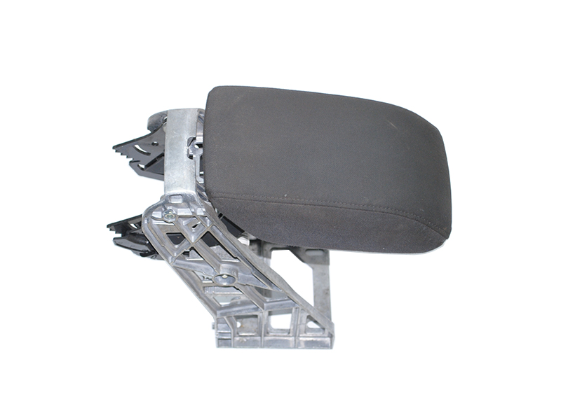 Подлокотник AUDI Q3 2011-2018 (8U0864283A 6PS, 8U0864283A6PS, 8U0864283A, 8U0864207F)