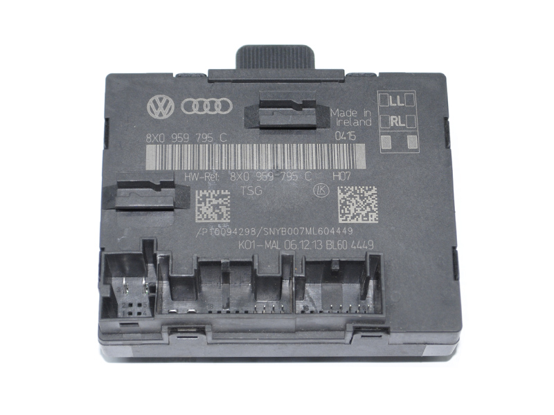 Блок управления двери задней AUDI Q3 2011-2018 (8X0959795C)