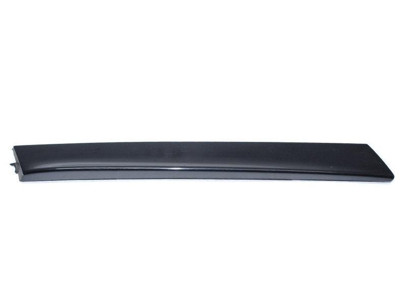 Накладка кришки багажника права (Дефектна) AUDI Q3 2011-2018 (8U0854816)