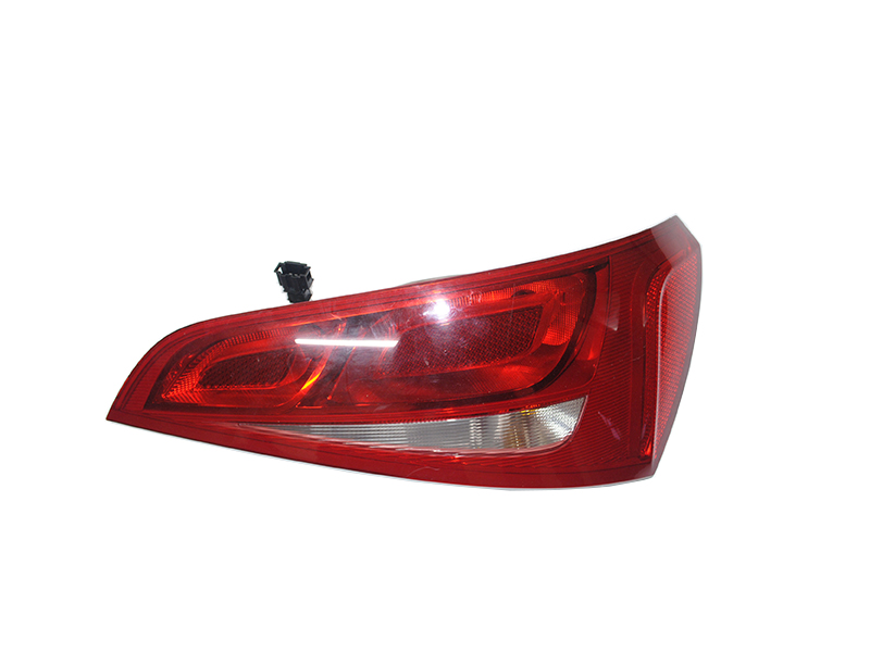 Фонарь задний правый AUDI Q5 2008-2017 (8R0945094)