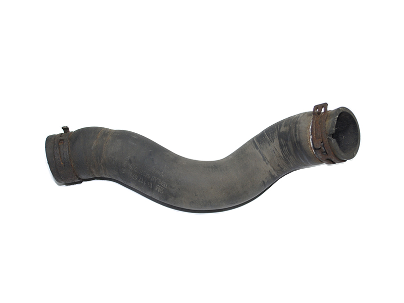 Патрубок охлаждения 1.9CDTI резина OPEL ASTRA (H) 04-14 (ОПЕЛЬ АСТРА H) (13117573)