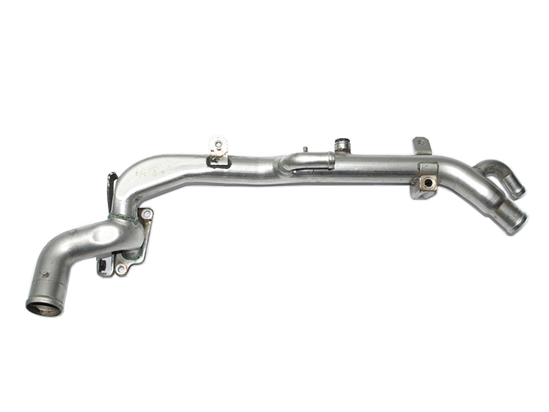 Патрубок системы охлаждения 1.9CDTI метал OPEL ASTRA (H) 04-14 (ОПЕЛЬ АСТРА H) (55188662)