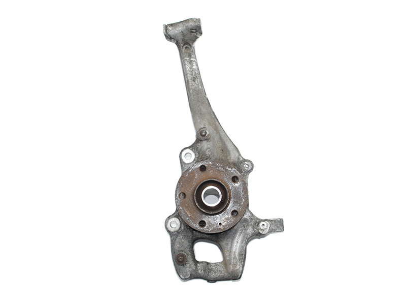 Поворотный кулак передний правый под ABS со ступицей AUDI Q5 2008-2017 (R8K0407258G)