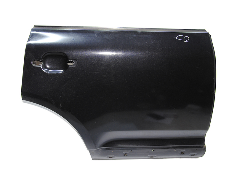 Двері задні права VOLKSWAGEN TOUAREG 02-10 (ФОЛЬКСВАГЕН ТУАРЕГ) (7L0833056M, 7L0833056L)