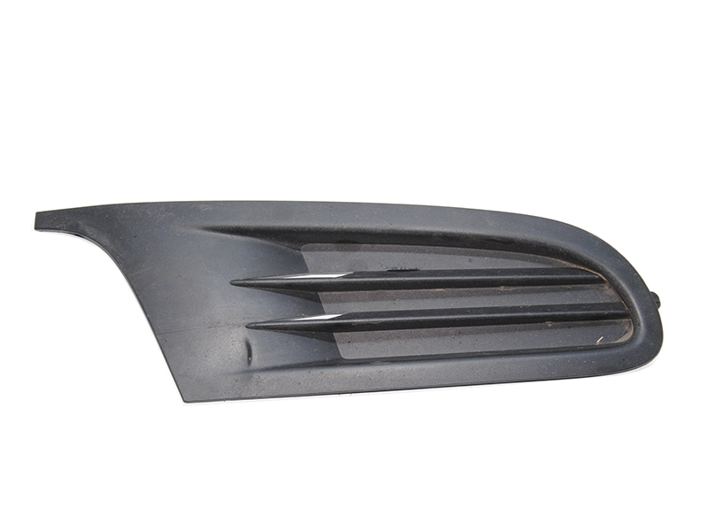 Заглушка бампера правая VOLKSWAGEN GOLF 6 09-14 (ФОЛЬКСВАГЕН ГОЛЬФ 6) (5K0853666A)