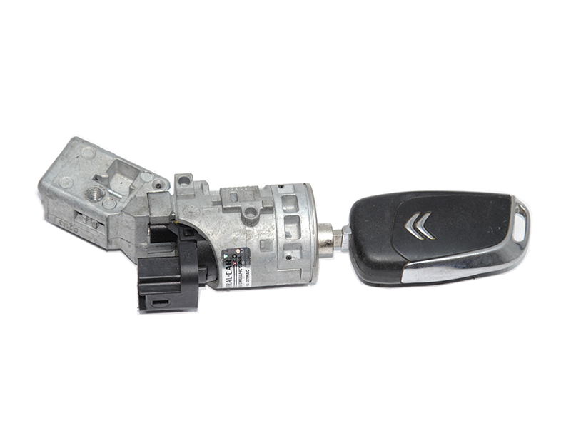 Замок зажигания в сборе Citroen C4 2010- (N0503823, N0502455)