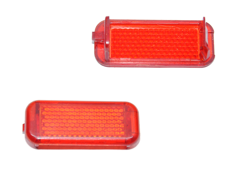 Катафот карти дверей VOLKSWAGEN TOUAREG 02-10 (ФОЛЬКСВАГЕН ТУАРЕГ) (8P0947412)