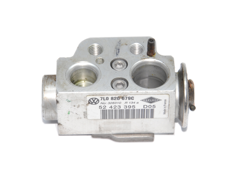 Клапан кондиціонера VOLKSWAGEN TOUAREG 02-10 (ФОЛЬКСВАГЕН ТУАРЕГ) (7H0820679C)
