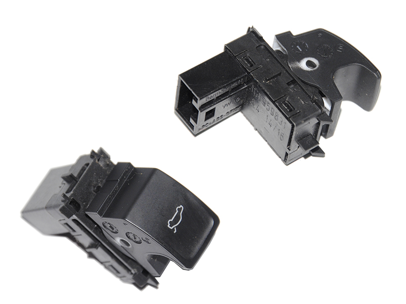 Кнопка открывания крышки багажника VOLKSWAGEN PASSAT B8 14-23 (ФОЛЬКСВАГЕН ПАСCАТ B8) (3G0959831)