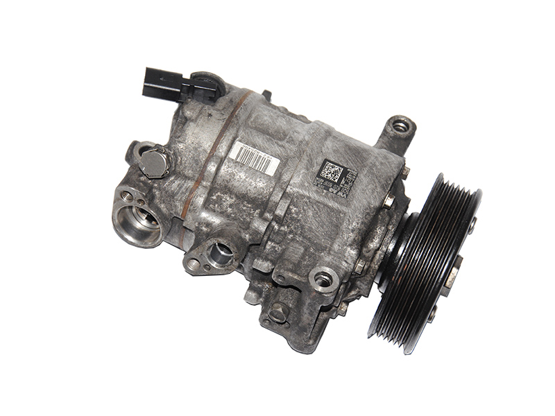 Компресор кондиціонера 2.0TDI VOLKSWAGEN PASSAT B8 14-23 (ФОЛЬКСВАГЕН ПАСCАТ B8) (5Q0820803F)