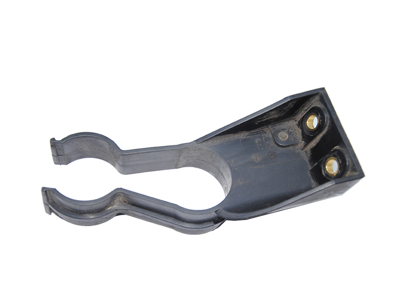 Кронштейн патрубка интеркулера Volvo S40 V40 (00-04) (30620509)