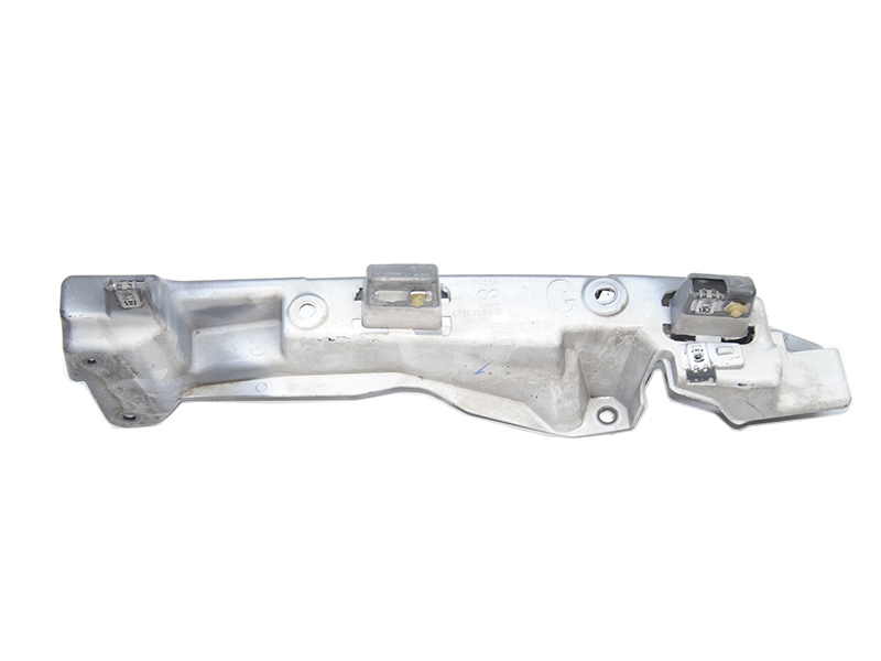 Кронштейн крепления крыла левый RENAULT KANGOO 2013- (РЕНО КАНГО) (631232841R)